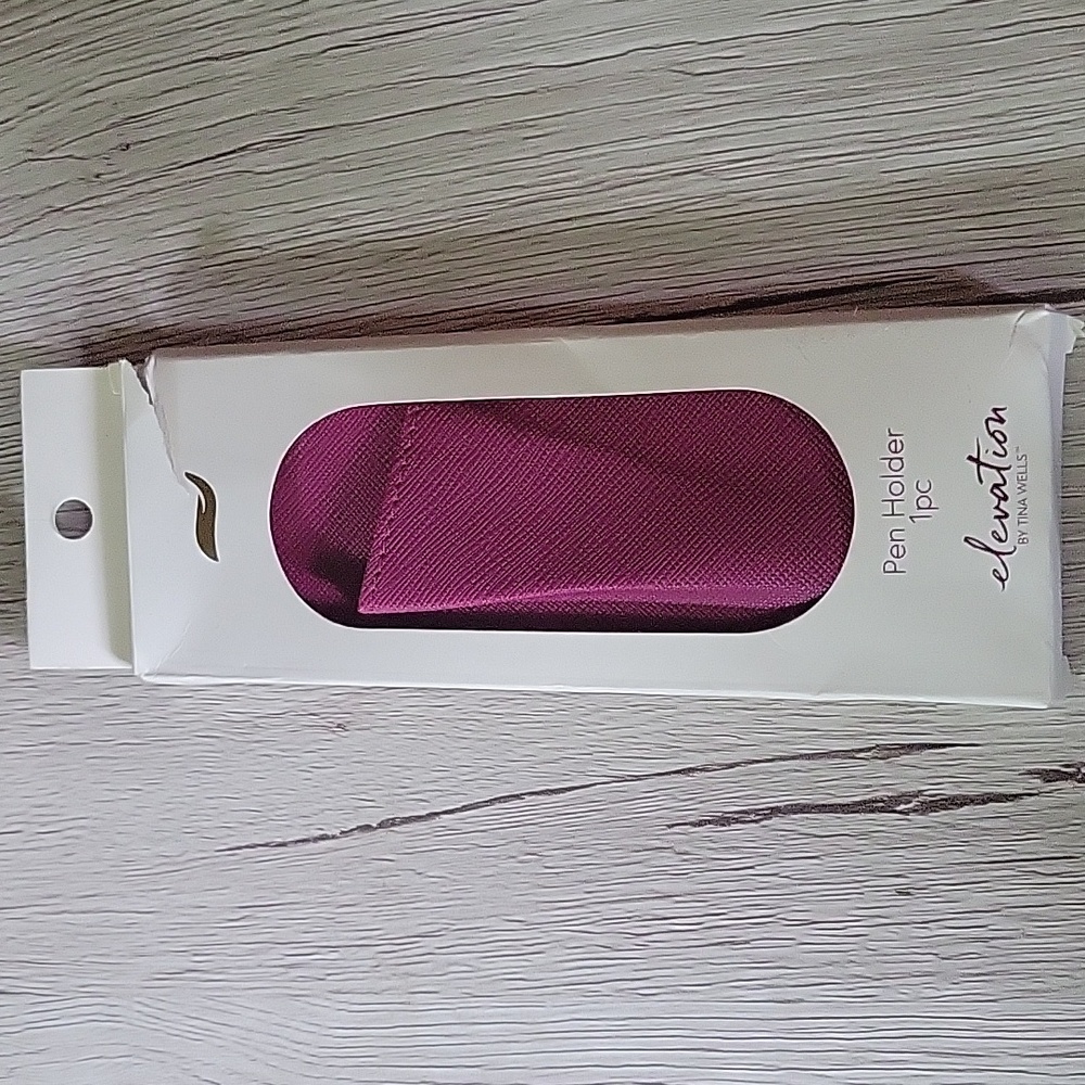 Pen holder